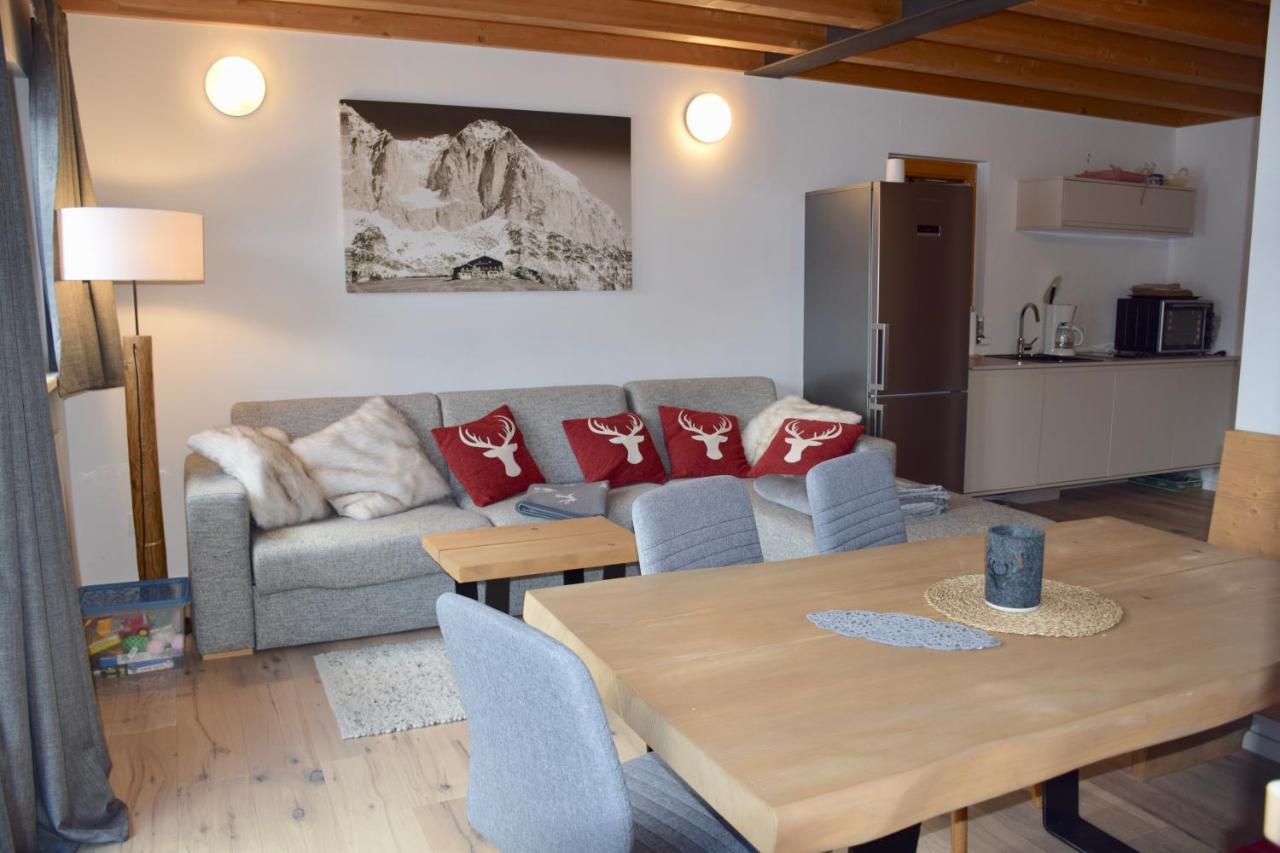 Ferienhaus Nockalmbahn บาด ไคลน์เคิร์ชไฮม์ ภายนอก รูปภาพ